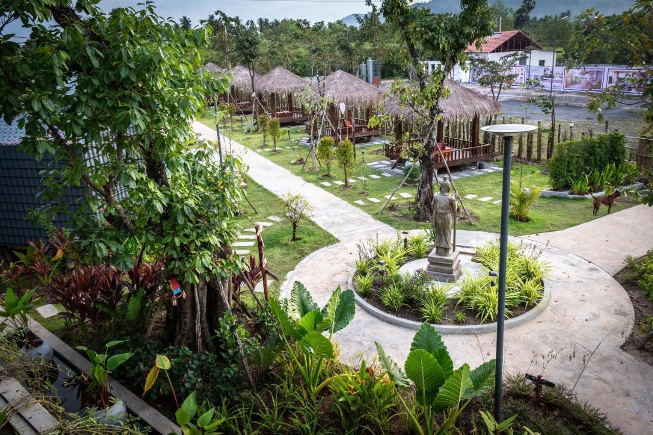 Kampot Tropical Village Bagian luar foto