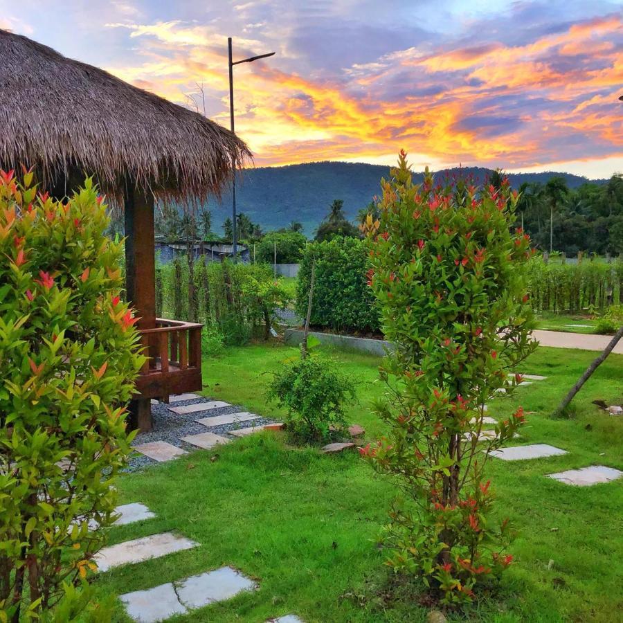 Kampot Tropical Village Bagian luar foto